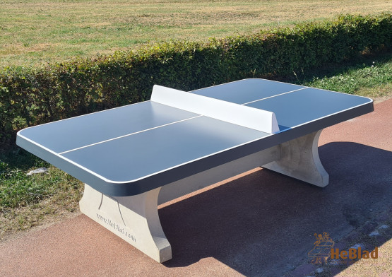 concrete Ping-Pong table - rounded