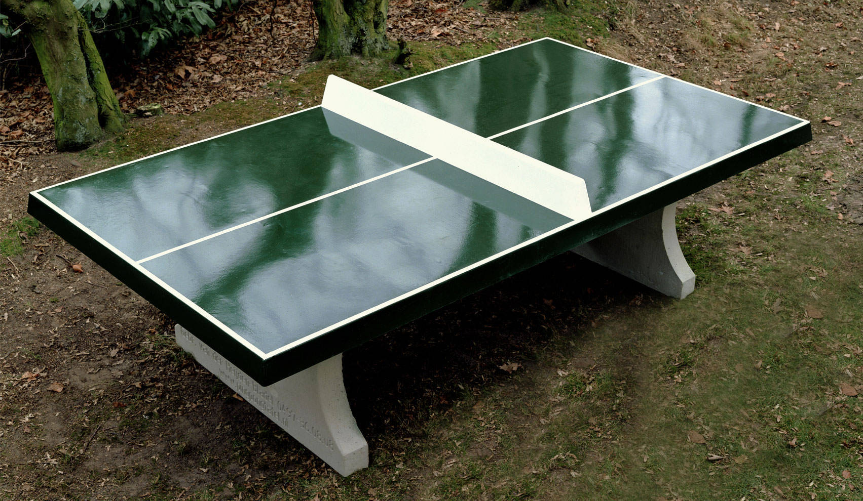 concrete Ping-Pong table - cornered